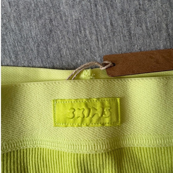 SKIMS Cotton Rib Leggings Neon Yellow High Waisted Loungewear Large NEW - Picture 2 of 3